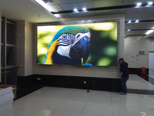 Il livello di re Visionled P1.2 4K 8K pannello TV Pantalla della video parete di velocità di rinfrescamento LED il grande dell'interno